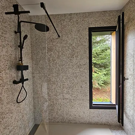 Le Saint-jean Hétvégi ház *